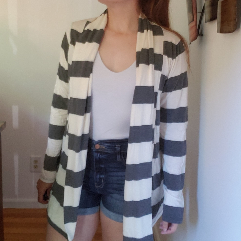 NWT Honey Punch Cardigan